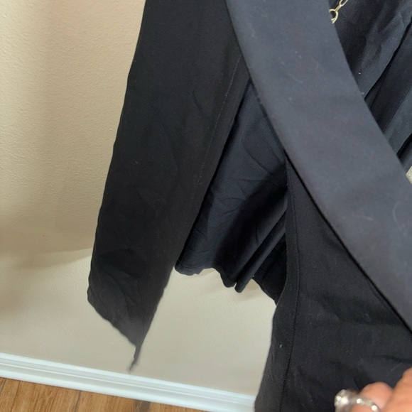 Tienda Ho Vest  Black Rayon Sleeveless Open Vest Tunic O/S. High Side Slits - Picture 3 of 4